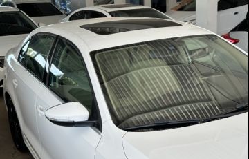 Volkswagen Jetta 2.0 TSI Highline DSG - Foto #4