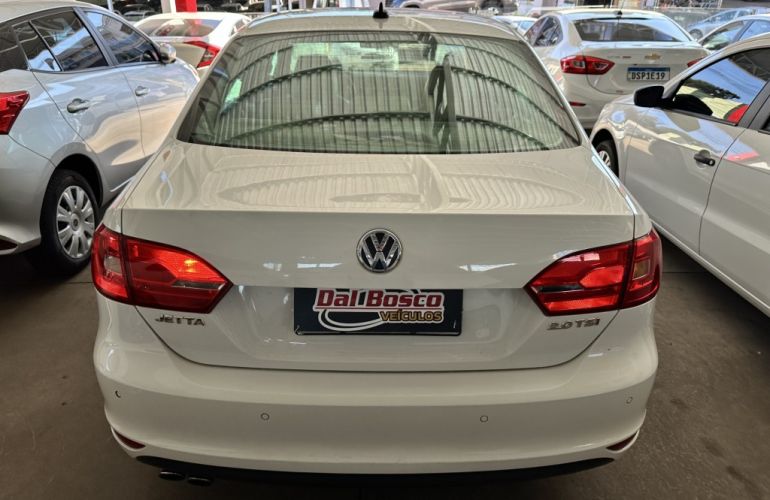 Volkswagen Jetta 2.0 TSI Highline DSG - Foto #7