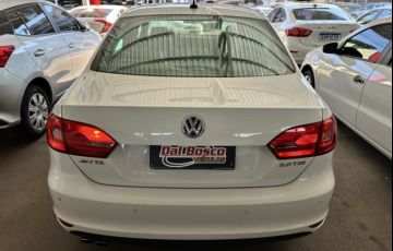 Volkswagen Jetta 2.0 TSI Highline DSG - Foto #7