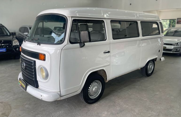 Volkswagen Kombi 1.4 Mi Std Lotação 8V Flex 3p Manual - Foto #1