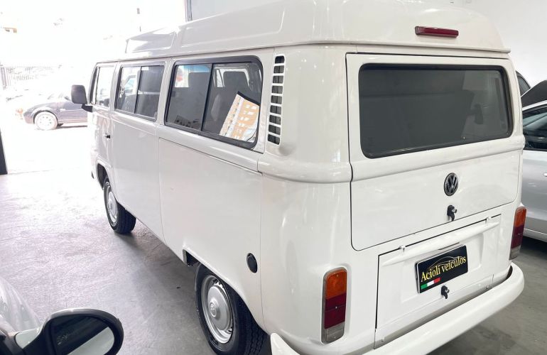 Volkswagen Kombi 1.4 Mi Std Lotação 8V Flex 3p Manual - Foto #7