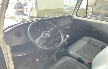 Volkswagen Kombi 1.4 Mi Std Lotação 8V Flex 3p Manual - Foto #9