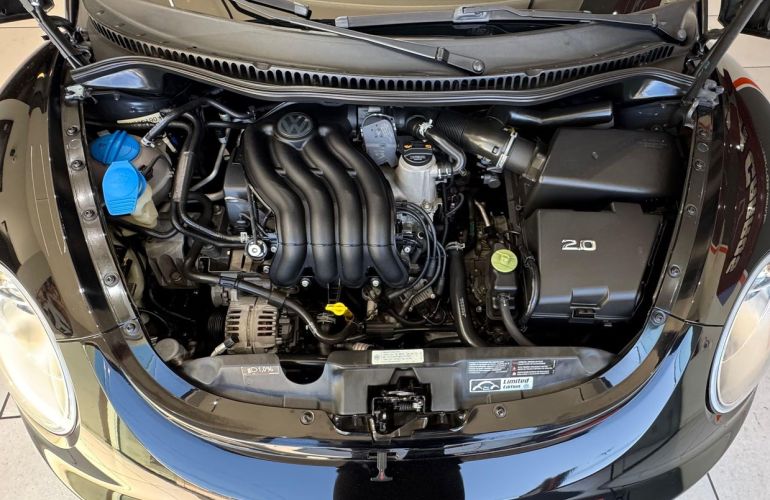 Volkswagen New Beetle 2.0 Mi 8v - Foto #8
