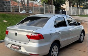 Volkswagen Voyage 1.0 Mi 8v - Foto #7
