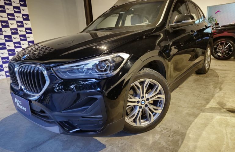 BMW X1 2.0 16V Turbo Sdrive20i - Foto #3