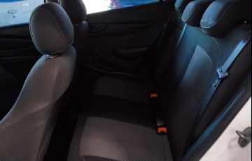 Chevrolet Onix 1.0 MPFi Joy 8v - Foto #10