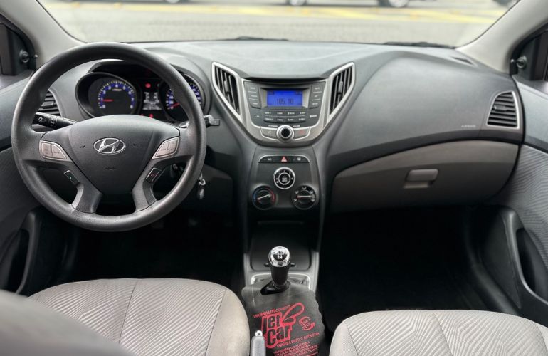Hyundai Hb20s 1.6 Comfort Plus 16v - Foto #4