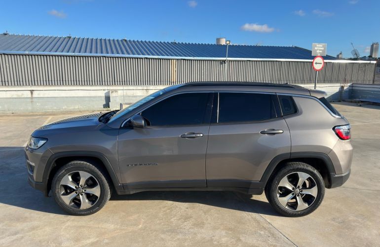 Jeep Compass 2.0 16V Longitude - Foto #2