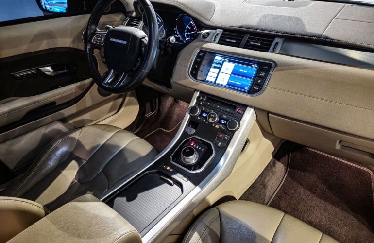 Land Rover Range Rover Evoque 2.0 Pure 4WD 16v - Foto #7