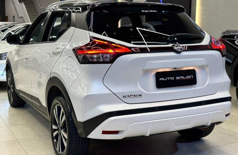 Nissan Kicks 1.6 16V Flexstart Exclusive - Foto #4