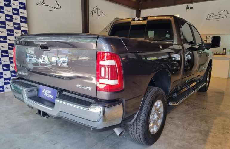 RAM 2500 6.7 Laramie 4x4 CD I6 Turbo 4p - Foto #10