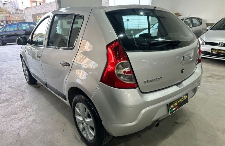 Renault Sandero 1.6 Expression 8V Flex 4p Manual - Foto #4