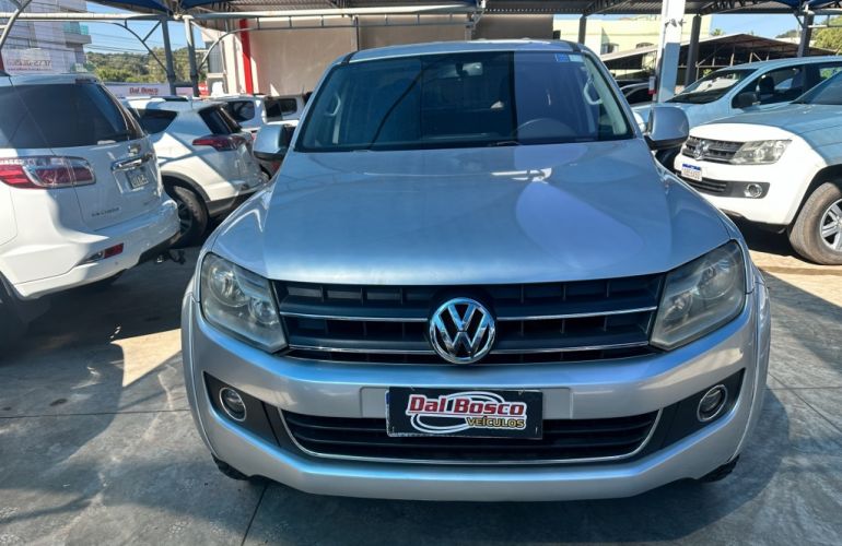 Volkswagen Amarok 2.0 CD 4x4 TDi Highline (Aut) - Foto #2