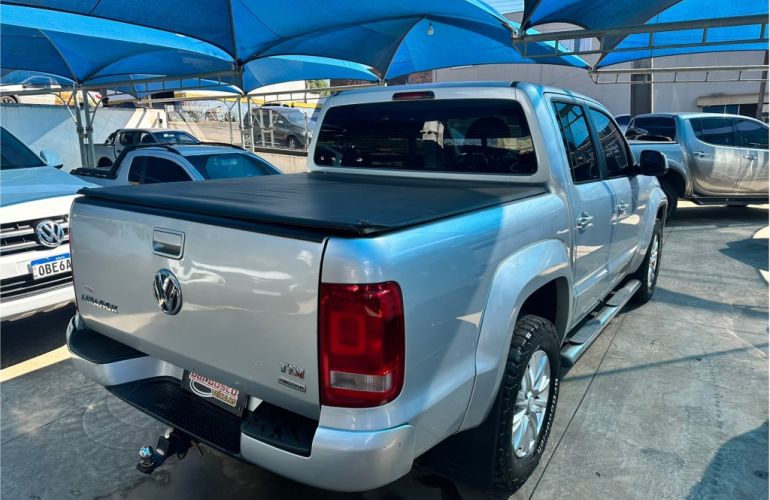 Volkswagen Amarok 2.0 CD 4x4 TDi Highline (Aut) - Foto #5