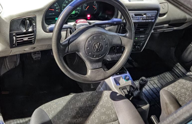 Volkswagen Gol 1.6 Mi Cl 8v - Foto #4
