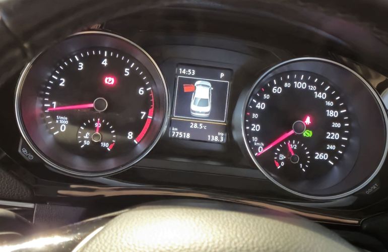 Volkswagen Jetta 2.0 TSi Highline 211cv - Foto #7