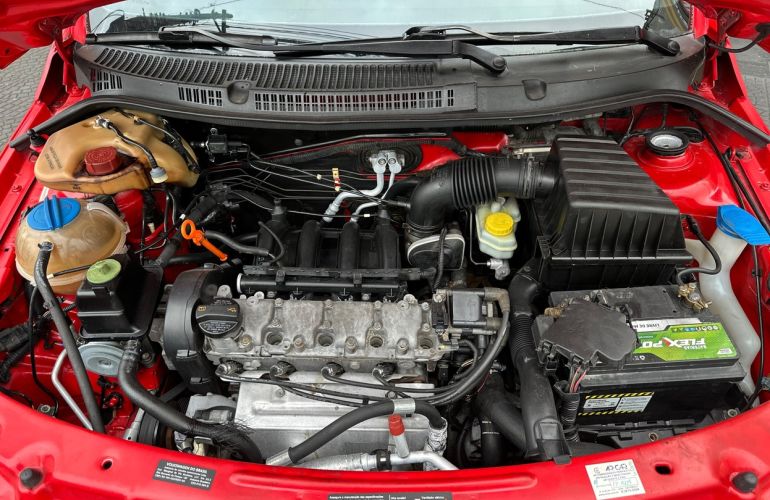 Volkswagen Saveiro 1.6 Cross CE 8v - Foto #9