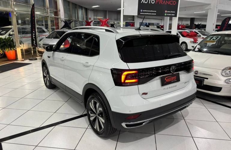 Volkswagen T-cross 1.4 250 TSi Highline - Foto #4