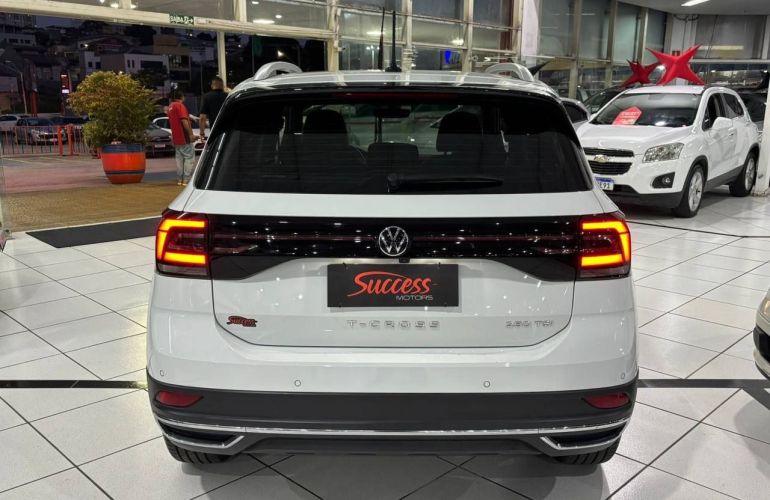 Volkswagen T-cross 1.4 250 TSi Highline - Foto #6