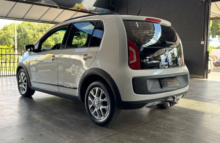 Volkswagen Up Cross 1.0 Tsi - Foto #6