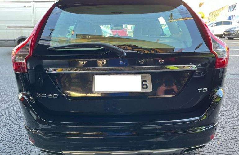 Volvo Xc60 2.0 T5 R Design Turbo - Foto #6