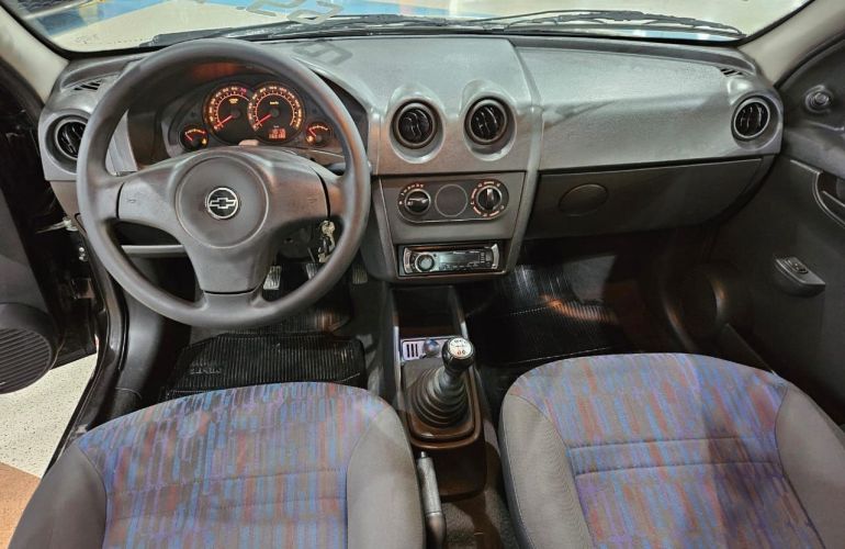 Chevrolet Celta 1.0 MPFi Vhce Life 8v - Foto #2