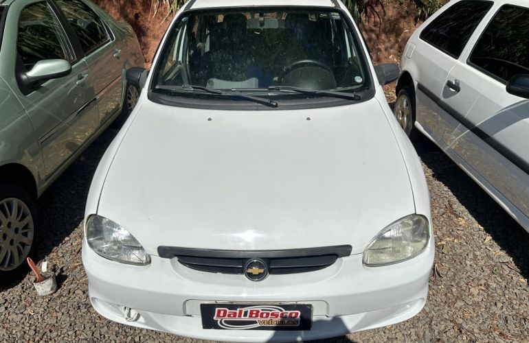 Chevrolet Classic Life 1.0 (Flex) - Foto #2