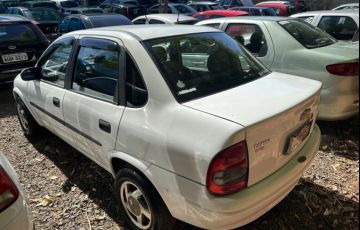 Chevrolet Classic Life 1.0 (Flex) - Foto #4