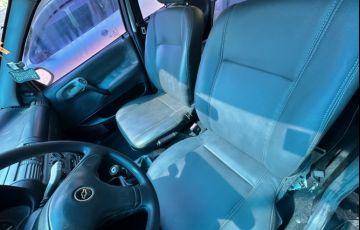 Chevrolet Corsa Sedan Classic 1.0 Mpfi - Foto #4