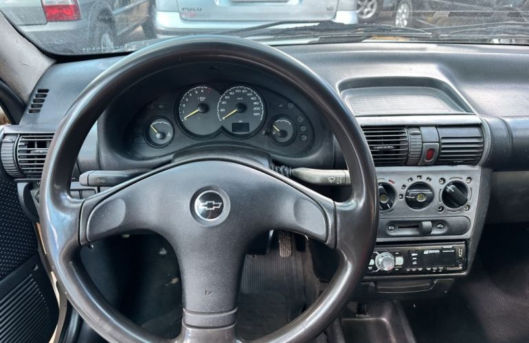 Chevrolet Corsa Sedan Classic Spirit 1.0 Vhc - Foto #6