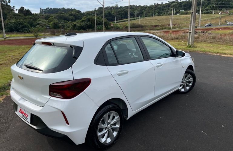 Chevrolet Onix 1.0 LT (Flex) - Foto #4