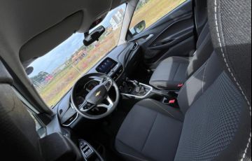 Chevrolet Onix 1.0 LT (Flex) - Foto #9