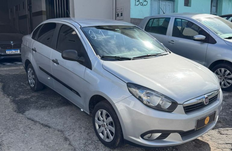 Fiat Grand Siena 1.4 Attractive - Foto #8