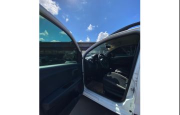 Fiat Mobi 1.0 Trekking - Foto #9
