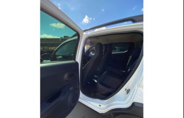 Fiat Mobi 1.0 Trekking - Foto #10