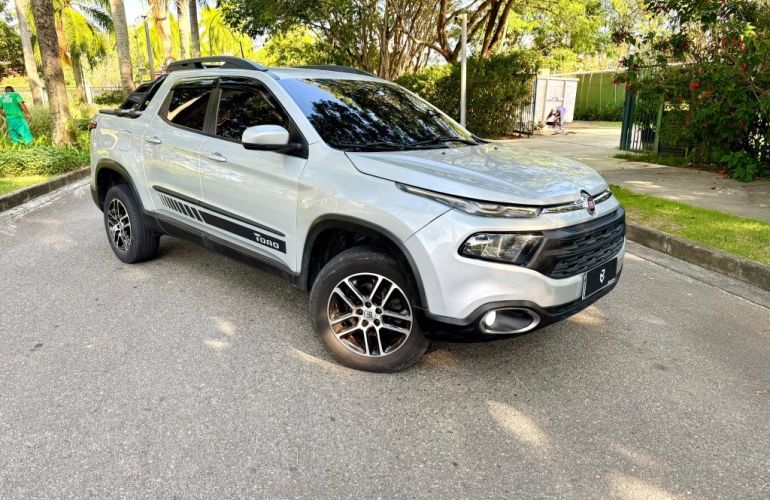 Fiat Toro 1.8 16V Evo Flex Freedom At6 - Foto #1