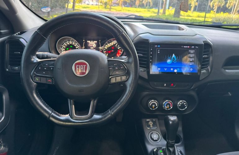 Fiat Toro 1.8 16V Evo Flex Freedom At6 - Foto #8