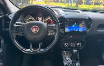 Fiat Toro 1.8 16V Evo Flex Freedom At6 - Foto #8
