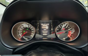 Fiat Toro 1.8 16V Evo Flex Freedom At6 - Foto #10