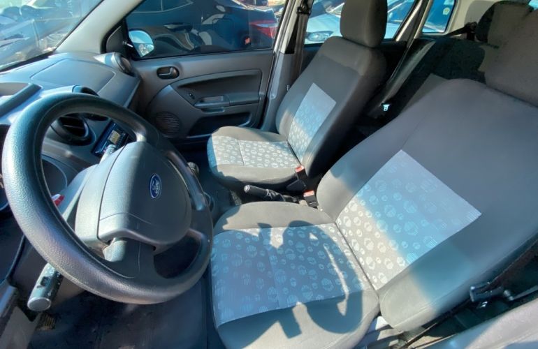 Ford Fiesta Hatch 1.6 (Flex) - Foto #6