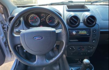 Ford Fiesta Hatch 1.6 (Flex) - Foto #8