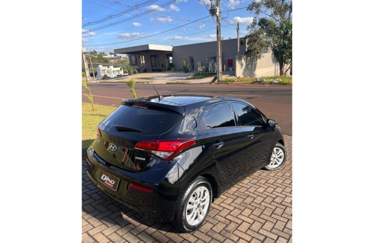 Hyundai HB20 1.6 Comfort Plus (Aut) - Foto #4