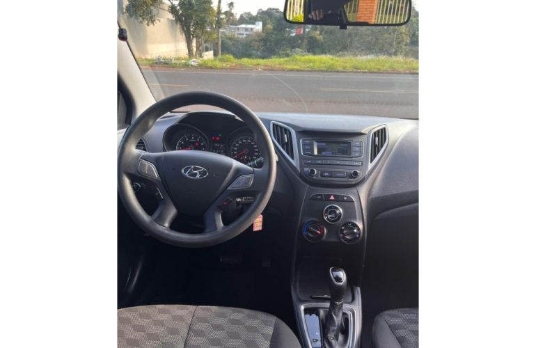 Hyundai HB20 1.6 Comfort Plus (Aut) - Foto #8