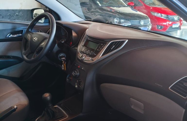Hyundai Hb20s 1.0 Comfort Style 12v - Foto #7