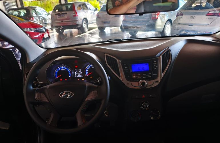 Hyundai Hb20s 1.0 Comfort Style 12v - Foto #8