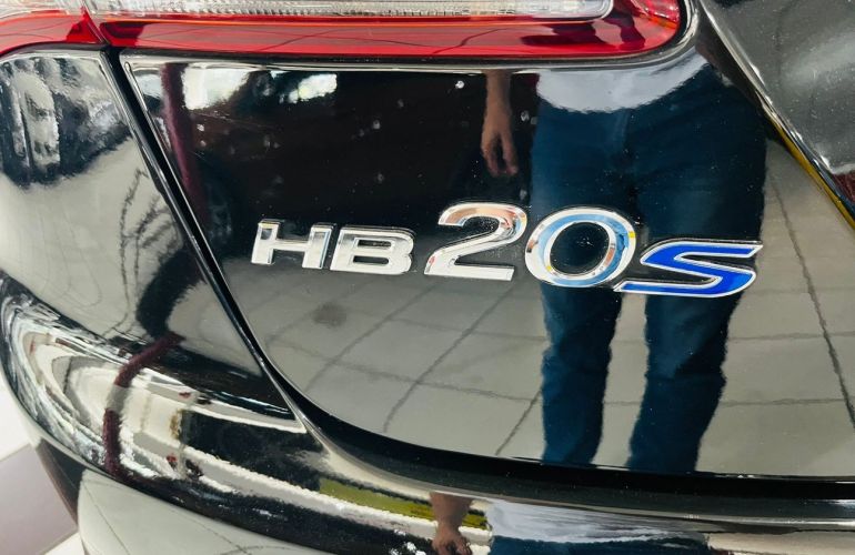 Hyundai Hb20s 1.6 Comfort Plus 16v - Foto #1