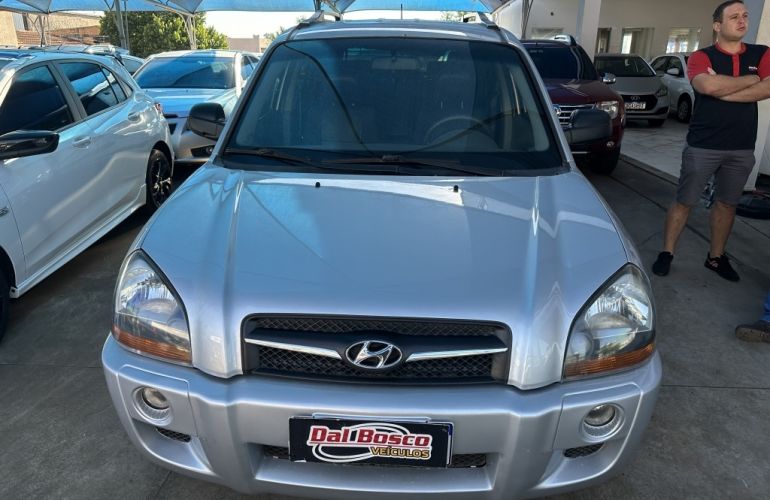 Hyundai Tucson GL 2.0 16V (Flex) - Foto #2