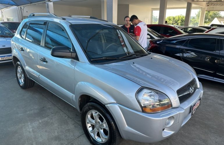 Hyundai Tucson GL 2.0 16V (Flex) - Foto #3