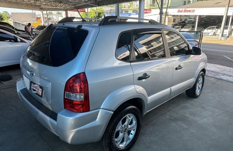 Hyundai Tucson GL 2.0 16V (Flex) - Foto #4