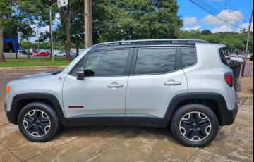 Jeep Renegade 2.0 TDI Trailhawk 4WD (Aut) - Foto #6